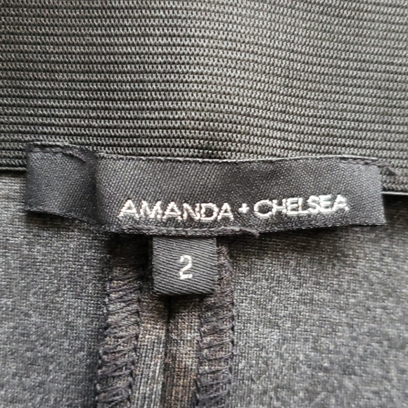 Amanda + Chelsea - skirt - Picture 4 of 7